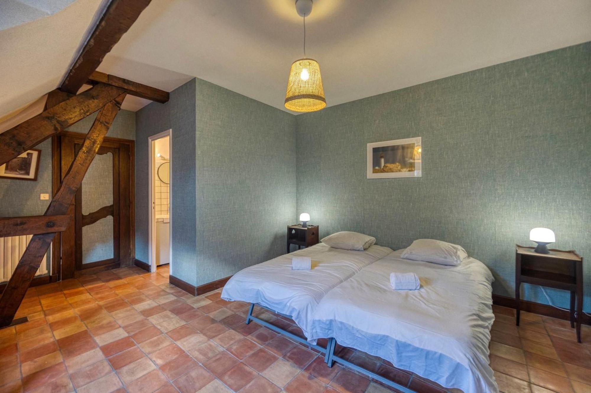 #Hp La Maison Des Lilas Large Family House Sleeps 12 Garden Seyssins Exterior foto