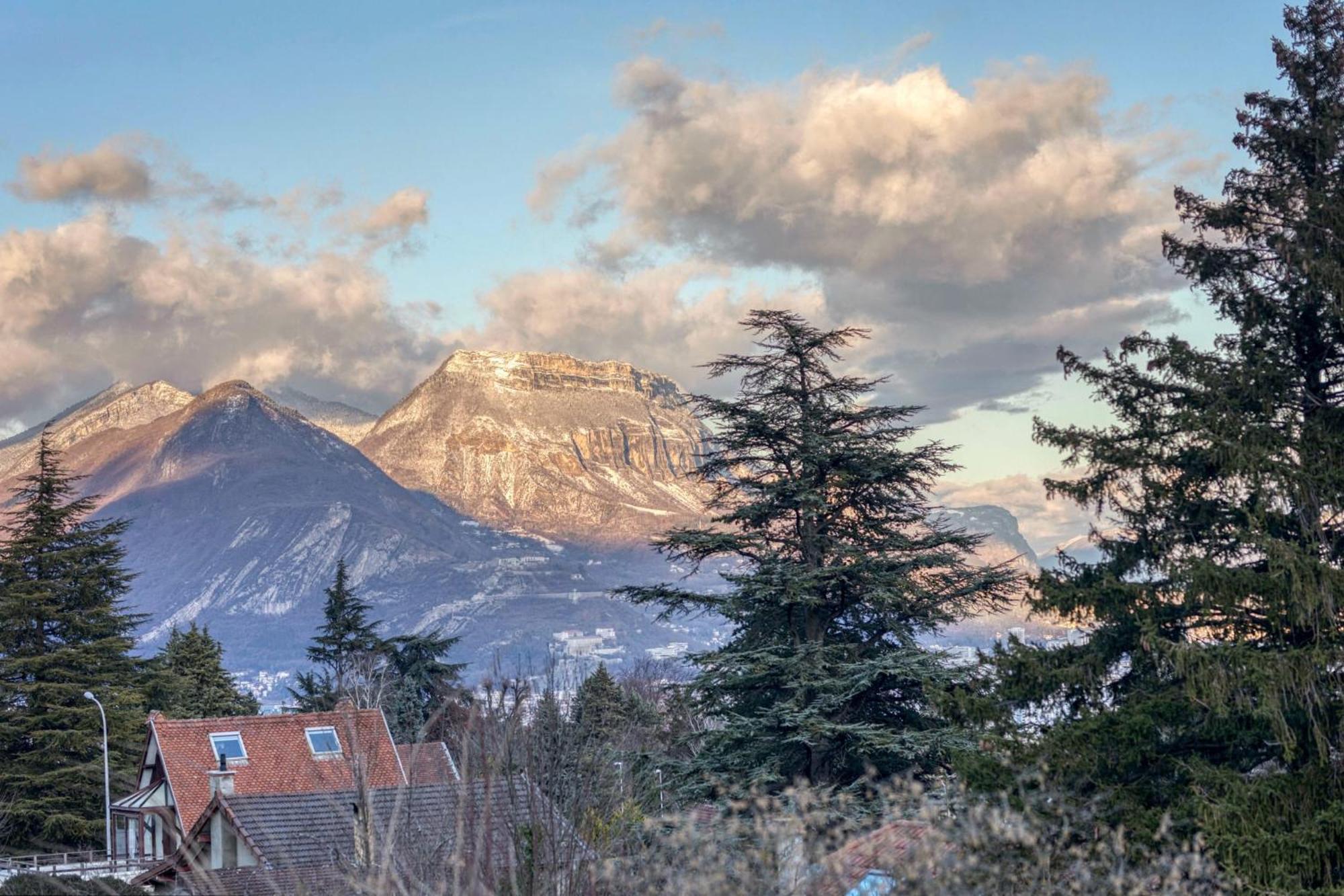 #Hp La Maison Des Lilas Large Family House Sleeps 12 Garden Seyssins Exterior foto