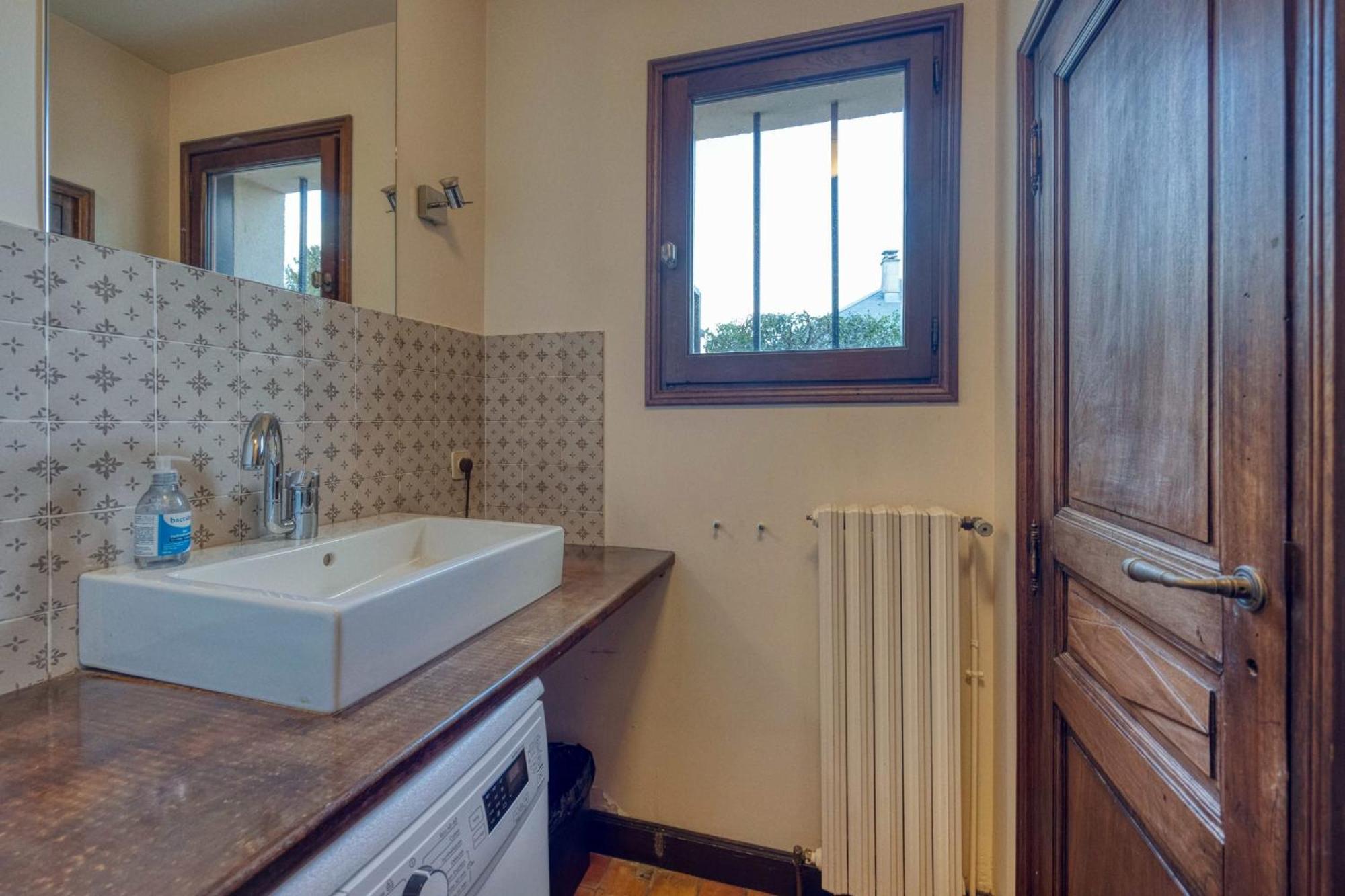 #Hp La Maison Des Lilas Large Family House Sleeps 12 Garden Seyssins Exterior foto