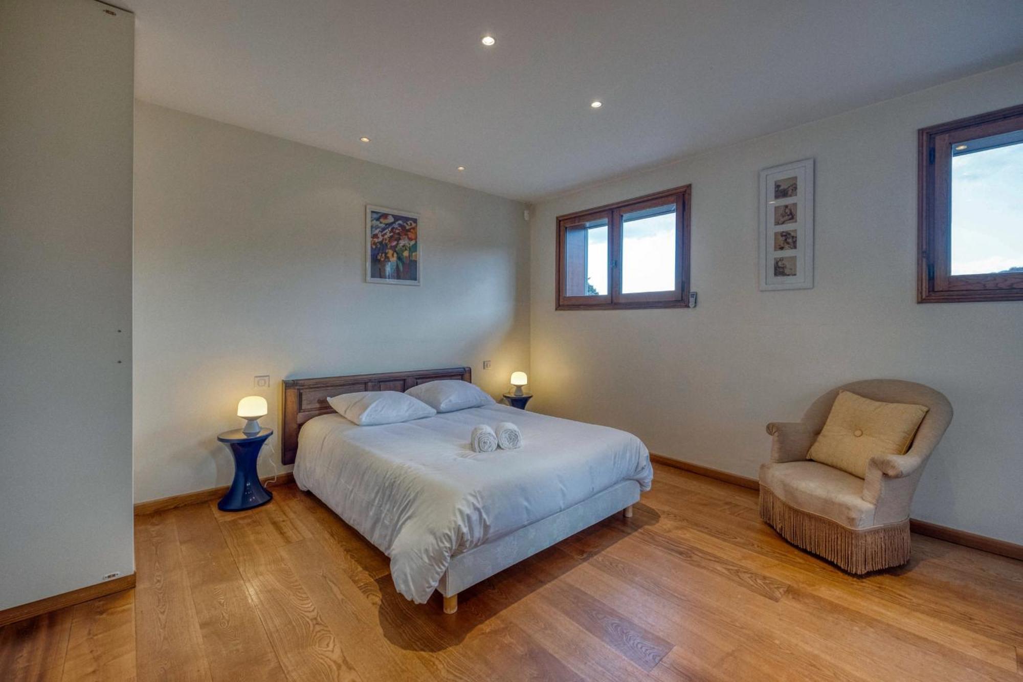 #Hp La Maison Des Lilas Large Family House Sleeps 12 Garden Seyssins Exterior foto